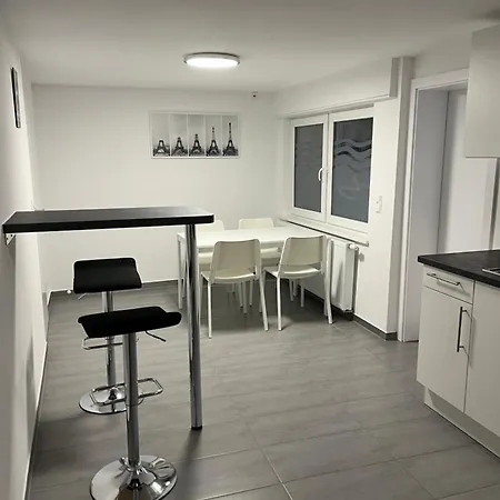 Home-for-you-ferienwohnung Monteurwohnung * בוכן